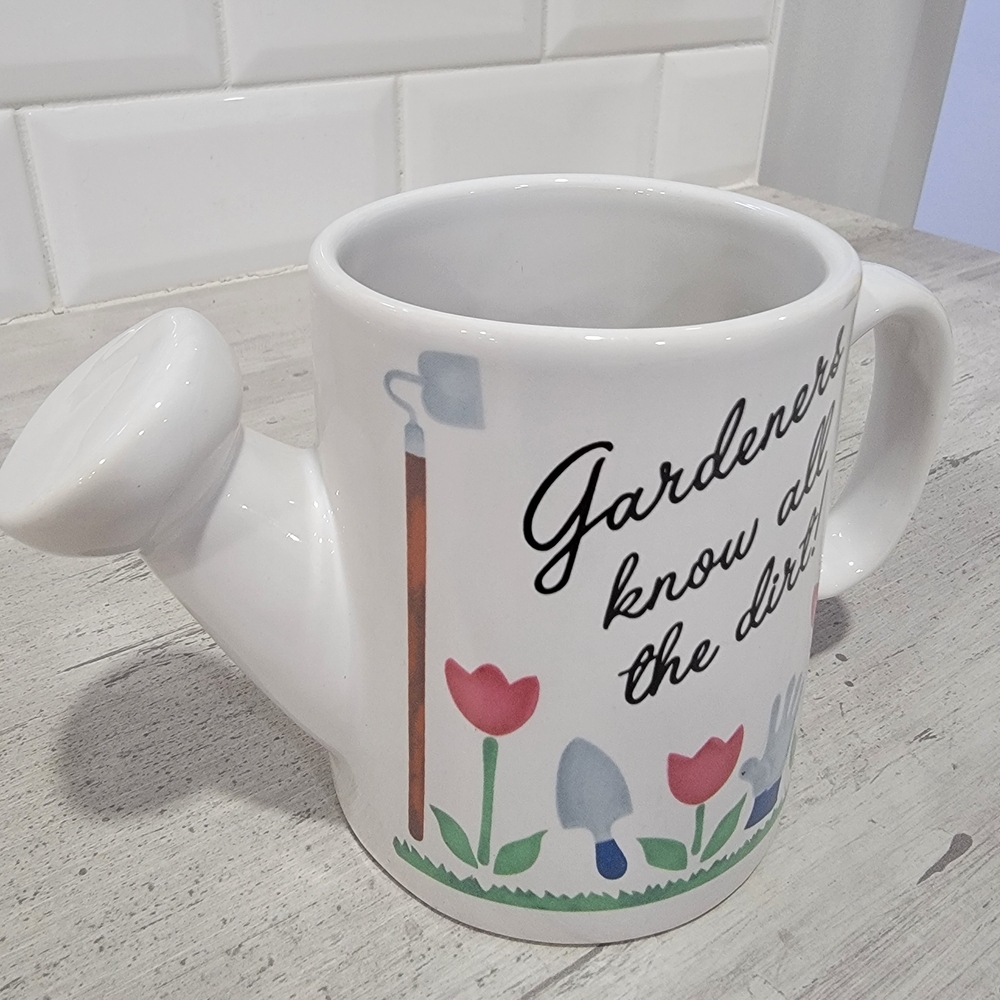 Vintage Watering Can Shaped Coffee Mug White Ceramic Tulips Gardening Cup - Picture 4 of 17